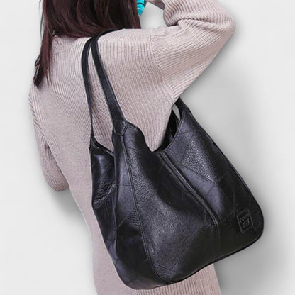 Aurellia. - Vintage Leather Bag