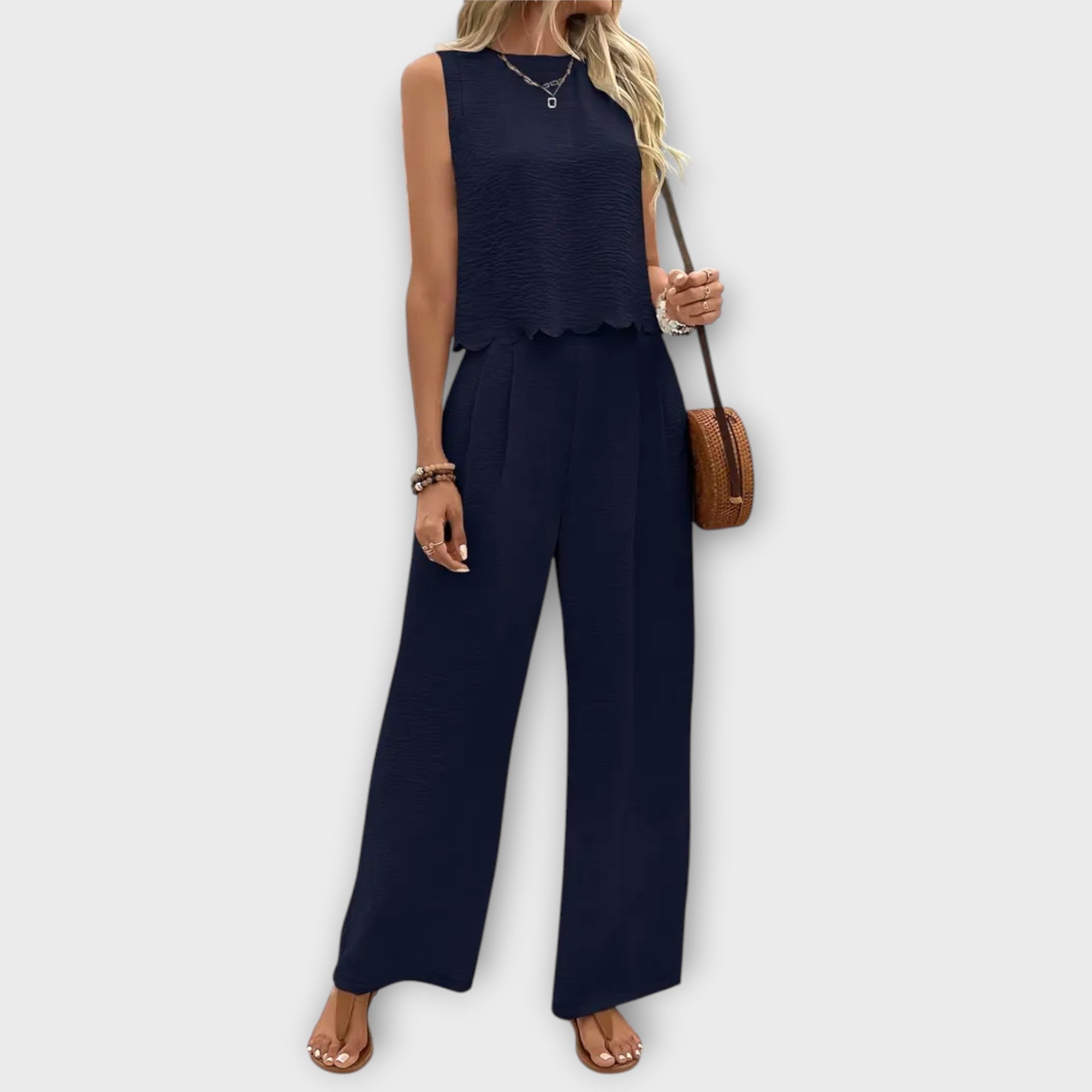 Valeria - Waistcoat with Petal Edge & Long Pants