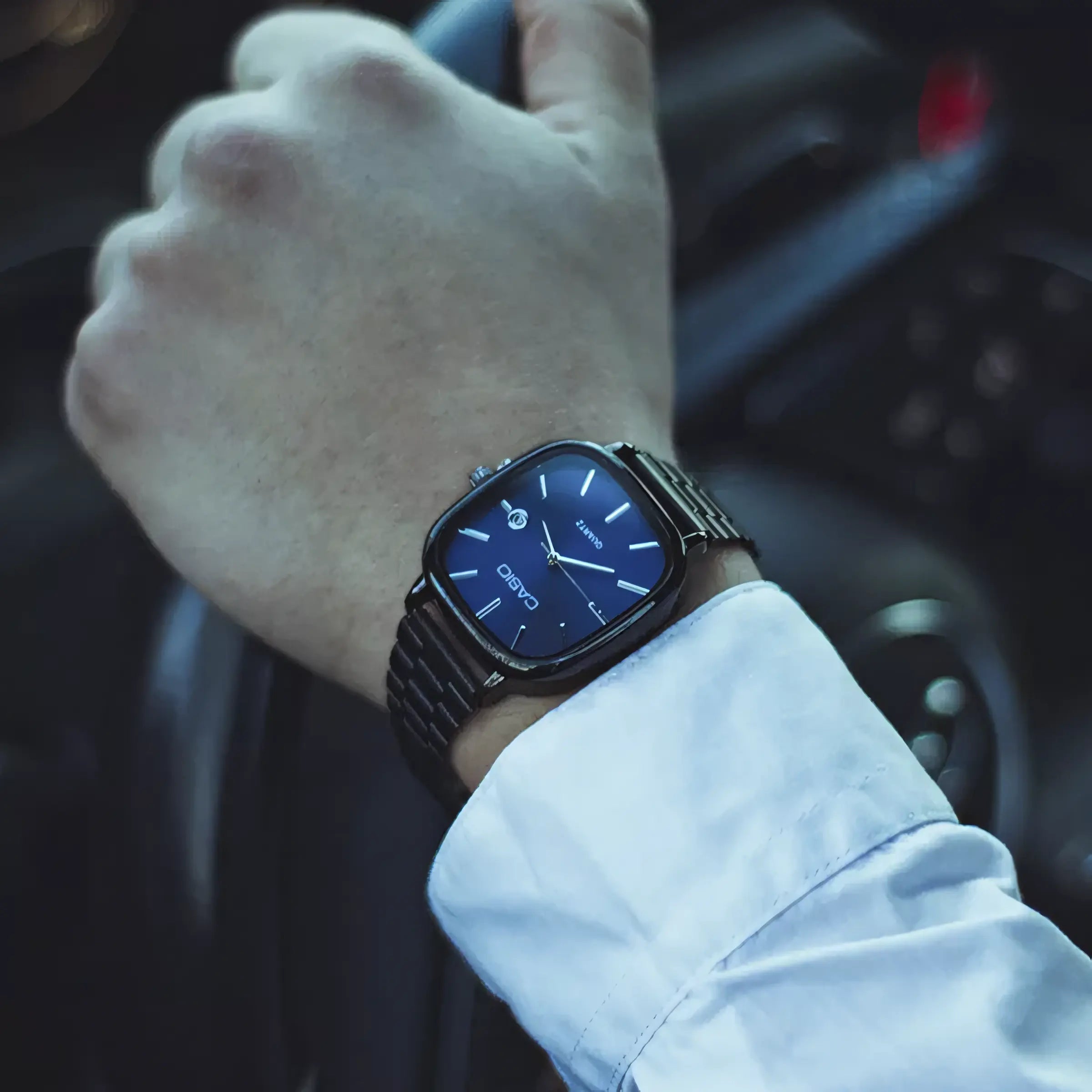 C A S I O Luxurious 36mm Watch