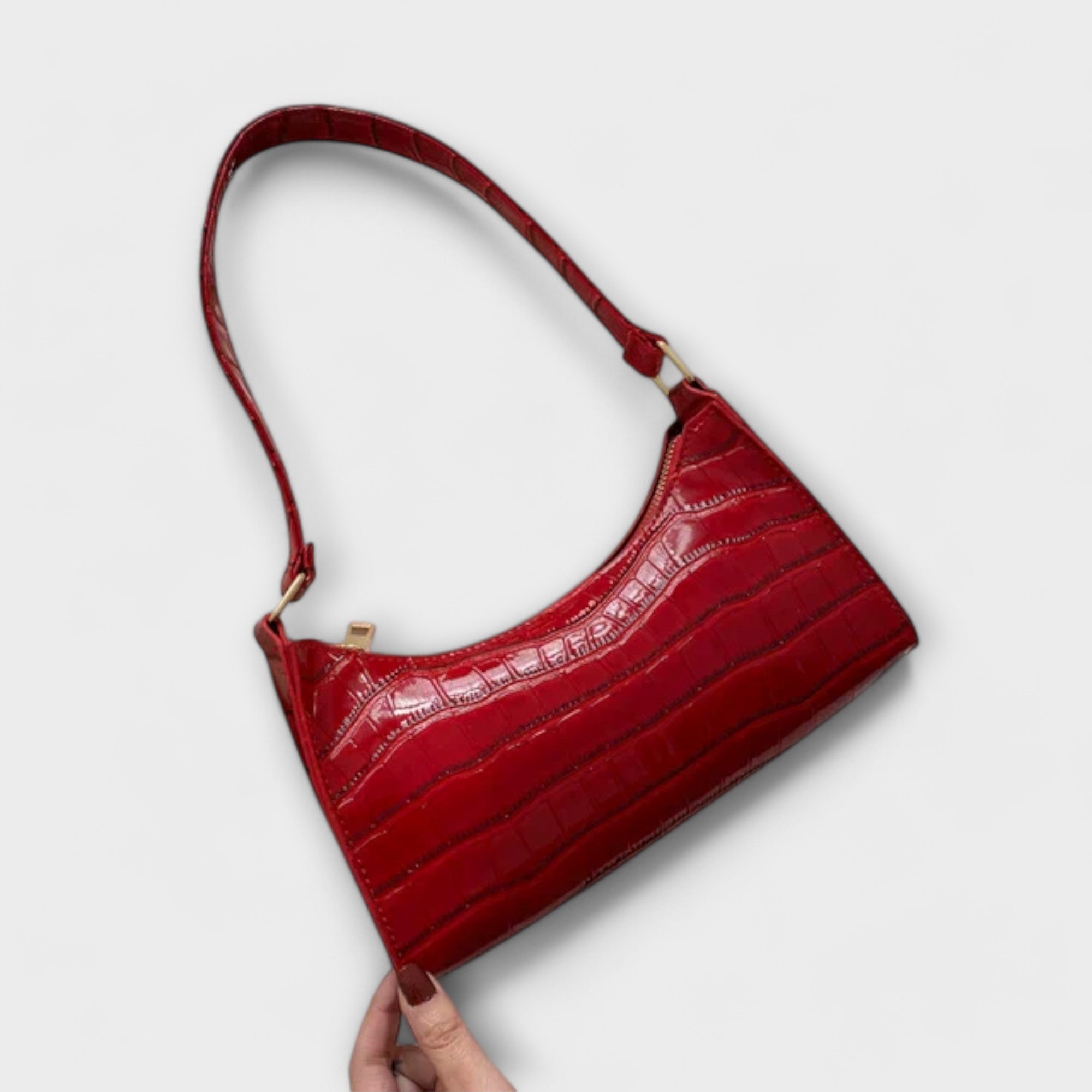 Aurellia. - Shiny Leather Bag