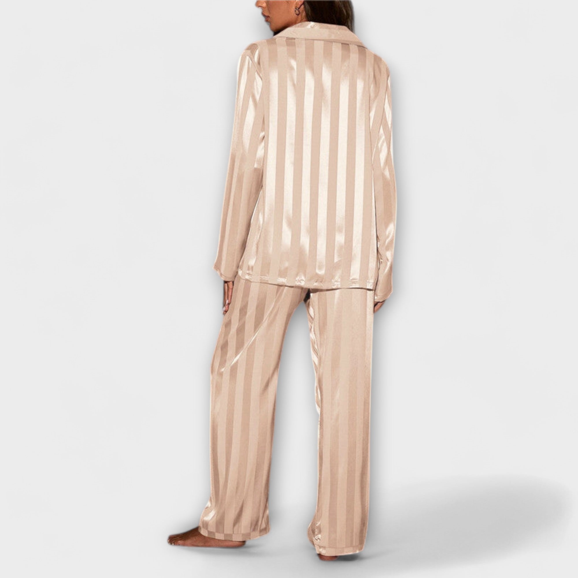 Flair - Luxurious Pajama