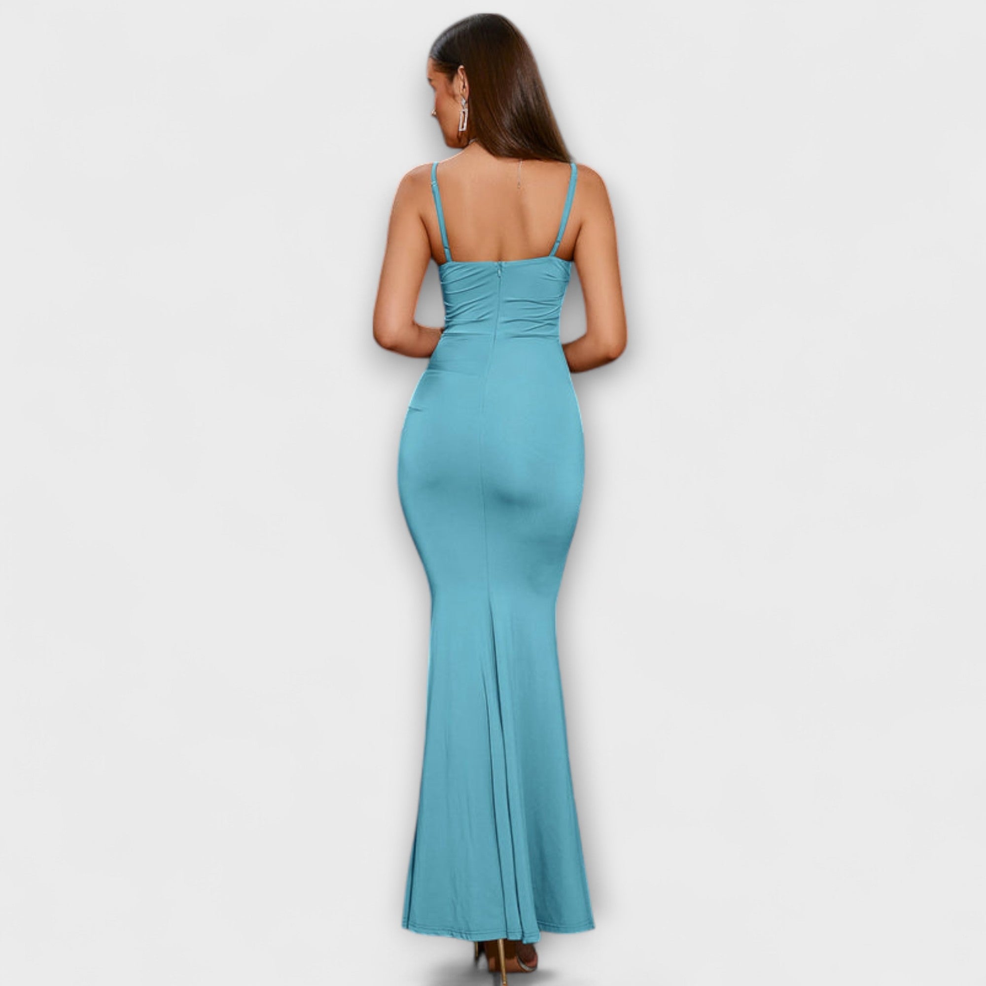 Callie - Elegant Ruffled Dress