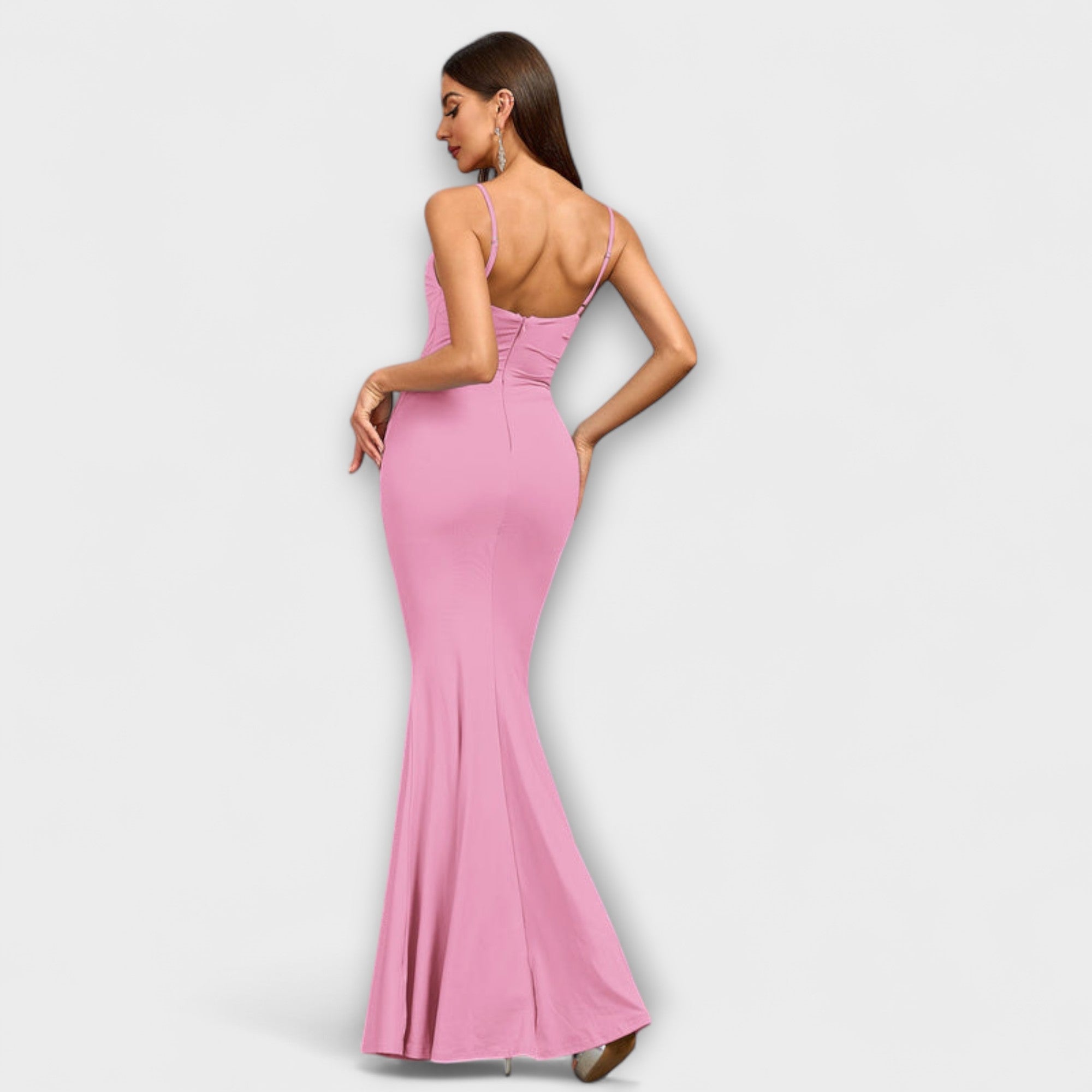 Callie - Elegant Ruffled Dress