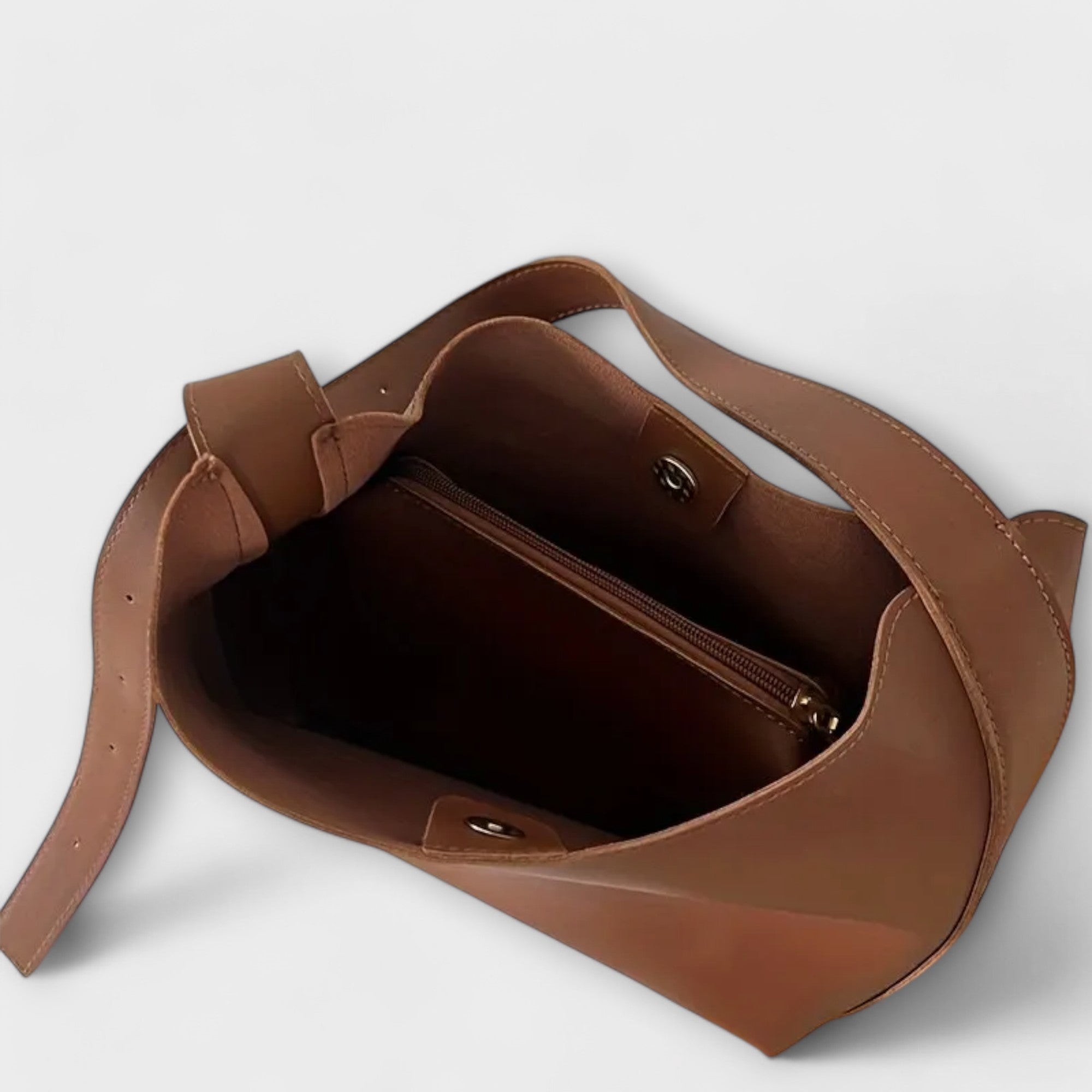 Aurellia. – Elegant Leather Shoulder Bag