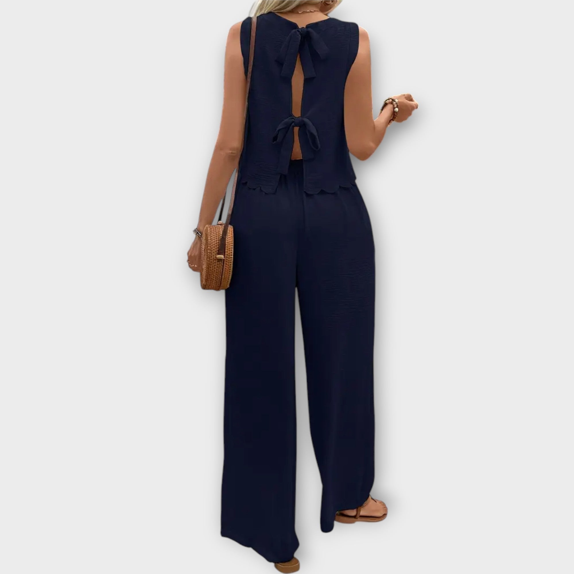 Valeria - Waistcoat with Petal Edge & Long Pants
