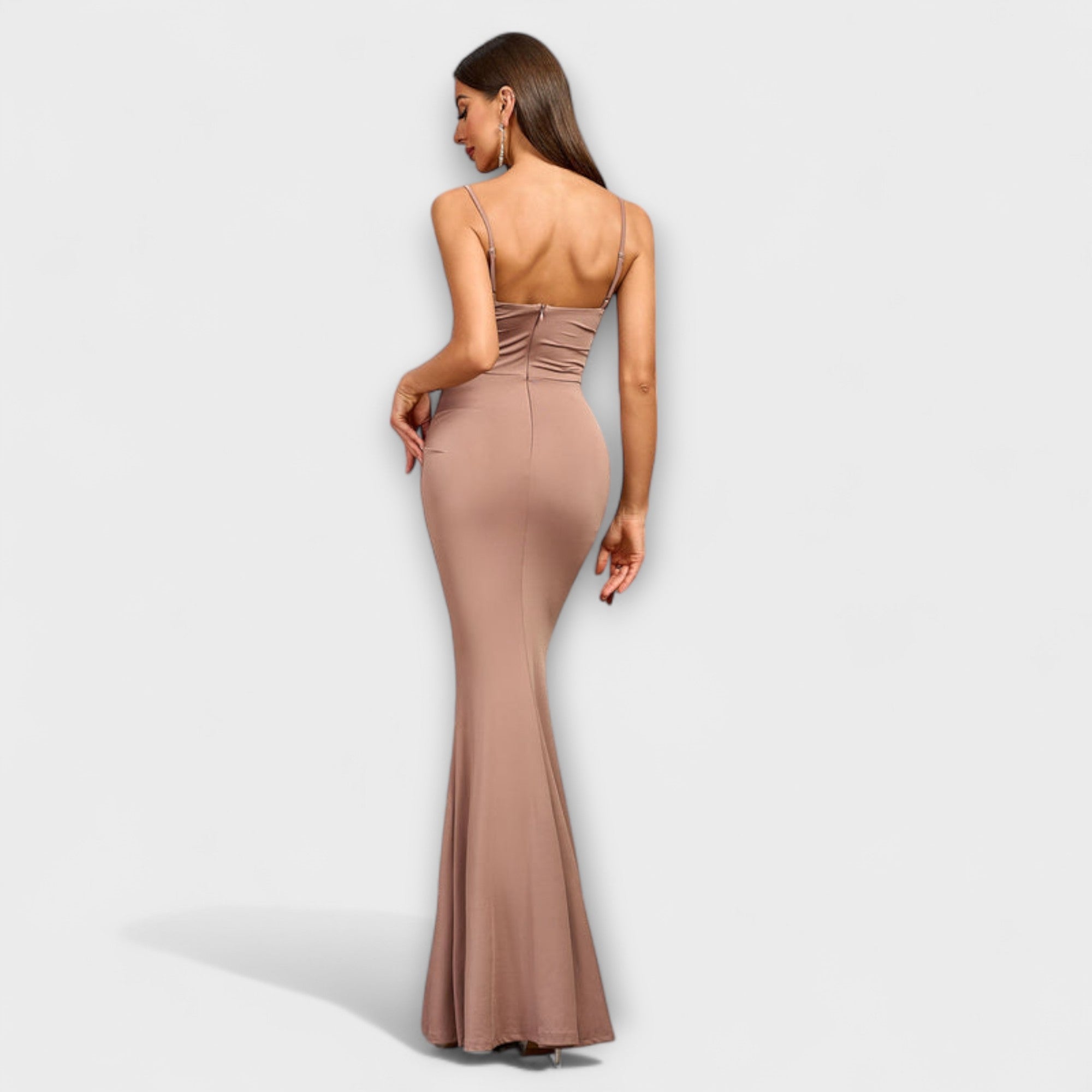 Callie - Elegant Ruffled Dress